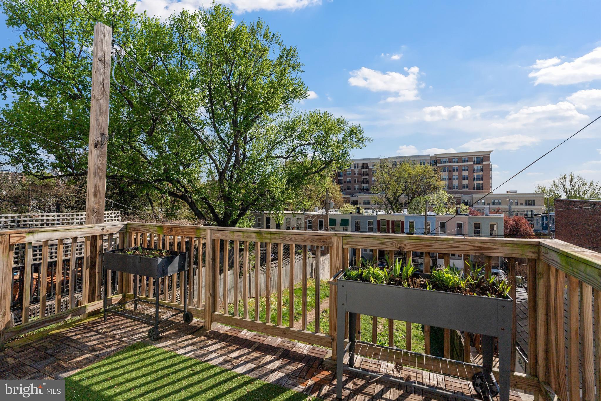 HAMPDEN HISTORIC DISTRICT - Residential
