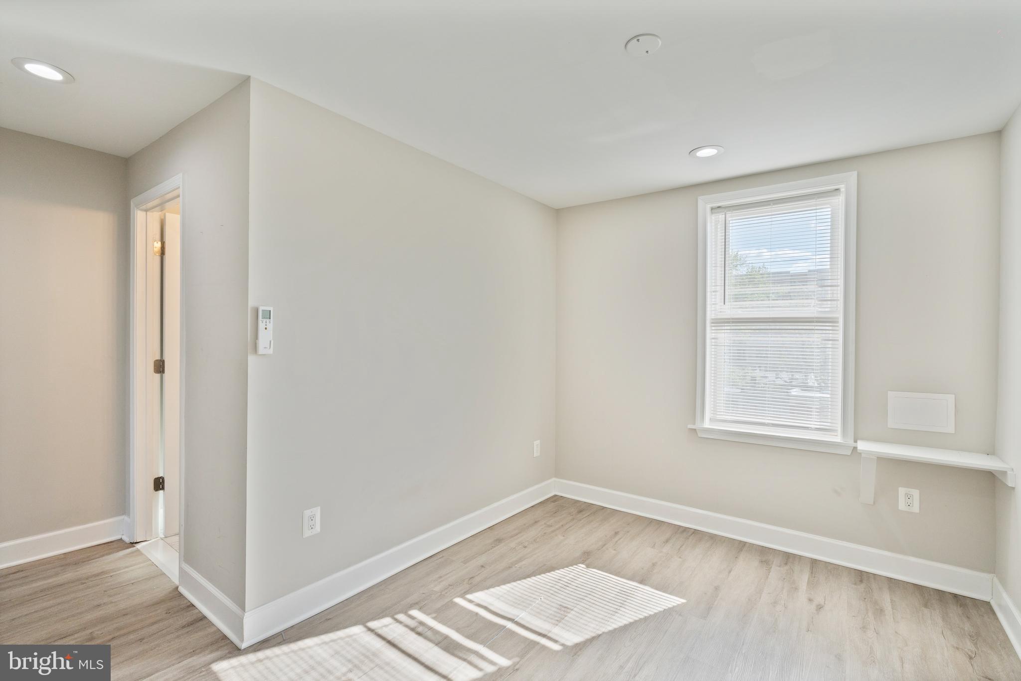 HAMPDEN HISTORIC DISTRICT - Residential