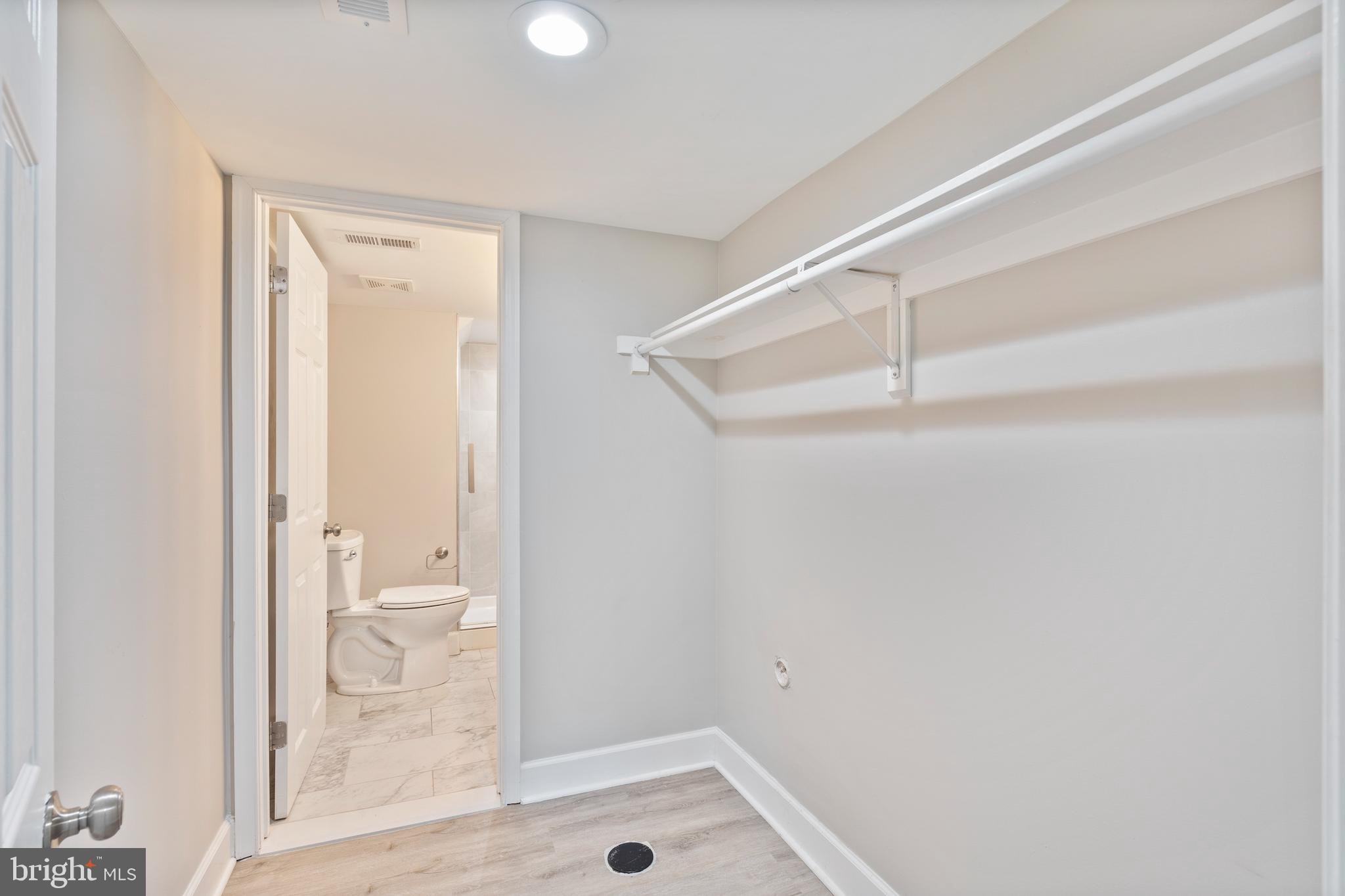 HAMPDEN HISTORIC DISTRICT - Residential