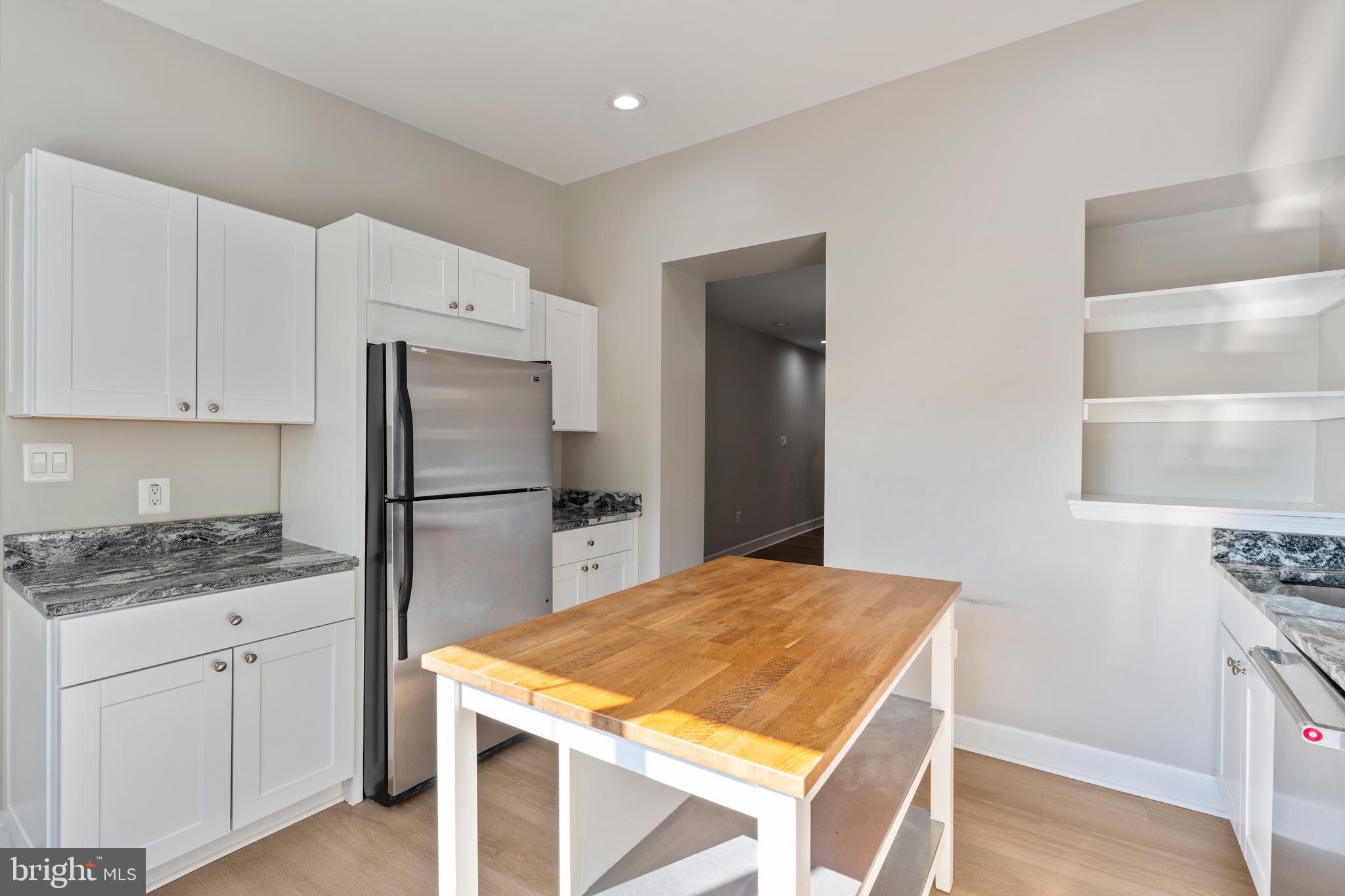 HAMPDEN HISTORIC DISTRICT - Residential