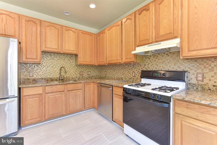 2454 SUGAR MILL WAY
