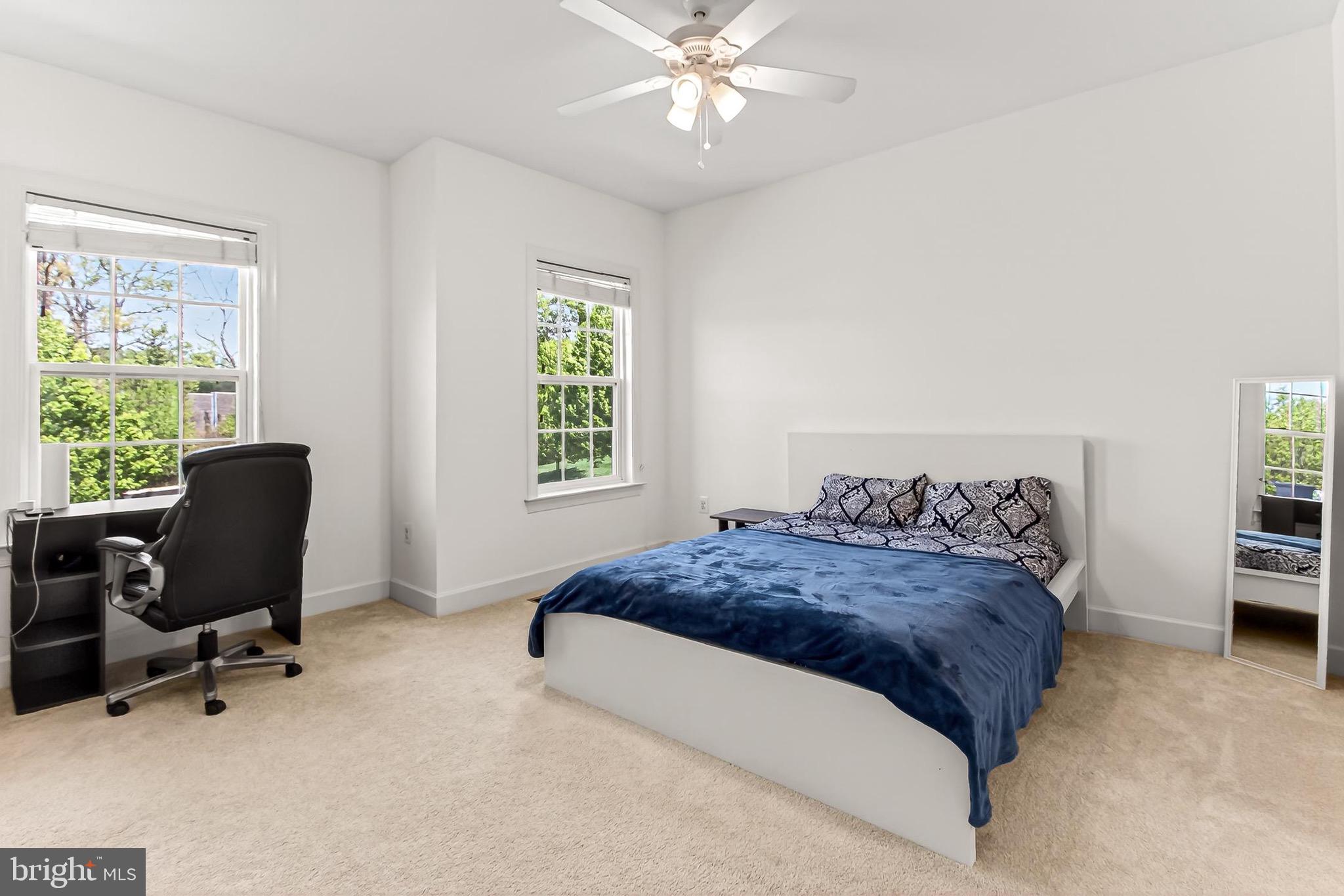 FAIRFIELD MANOR - Residential