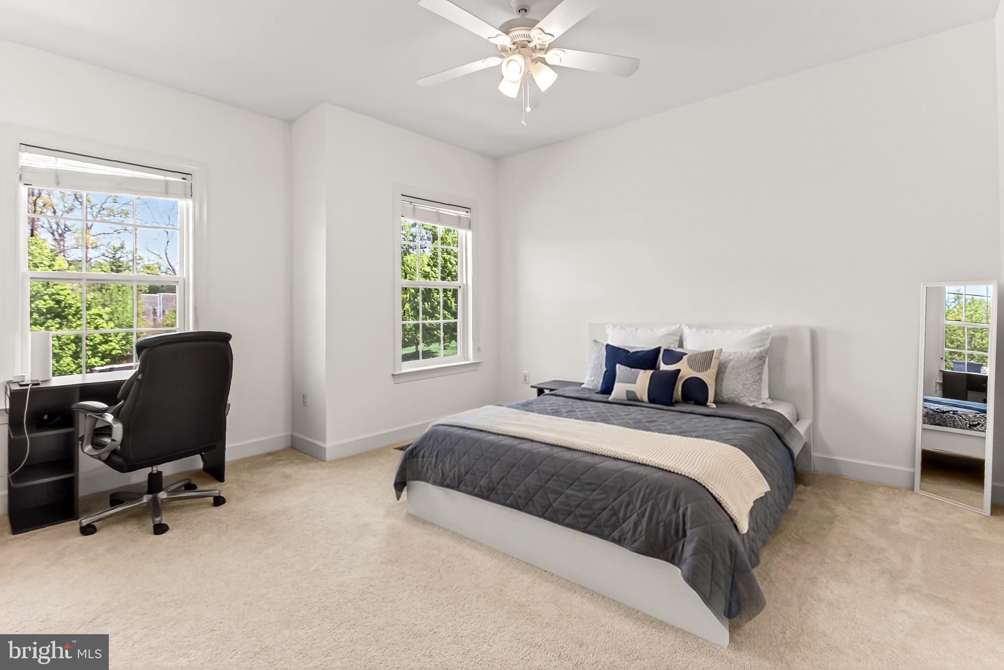 FAIRFIELD MANOR - Residential