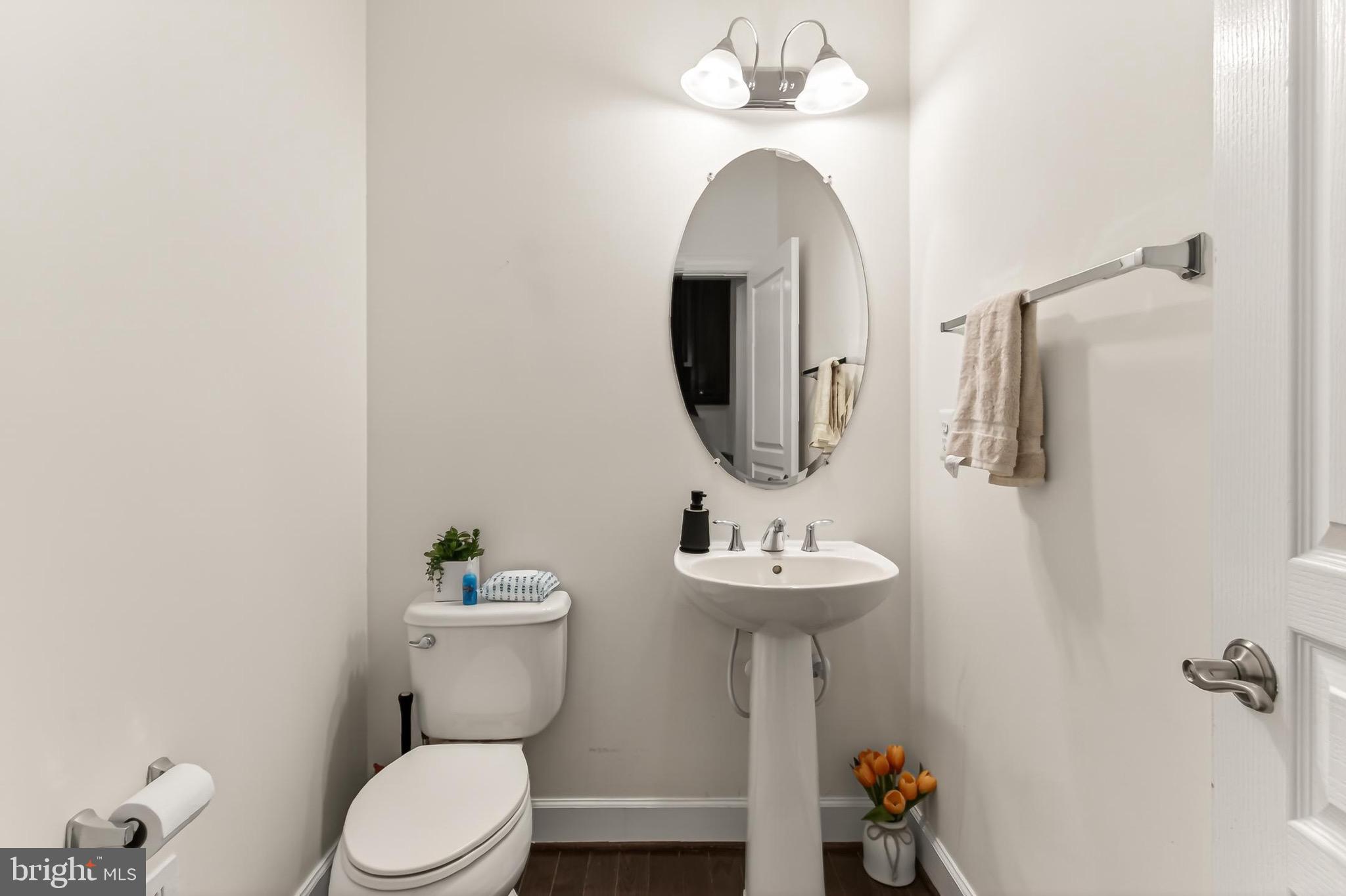 FAIRFIELD MANOR - Residential