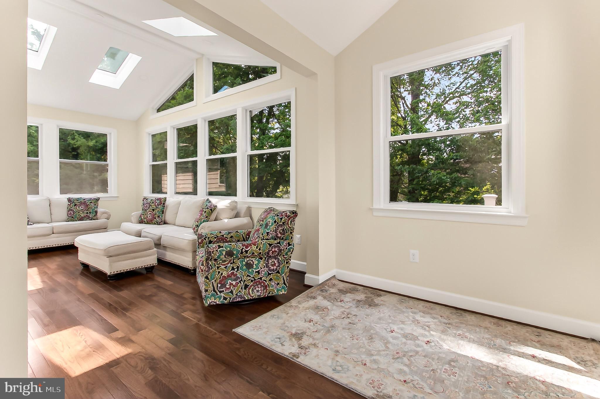 FAIRFIELD MANOR - Residential