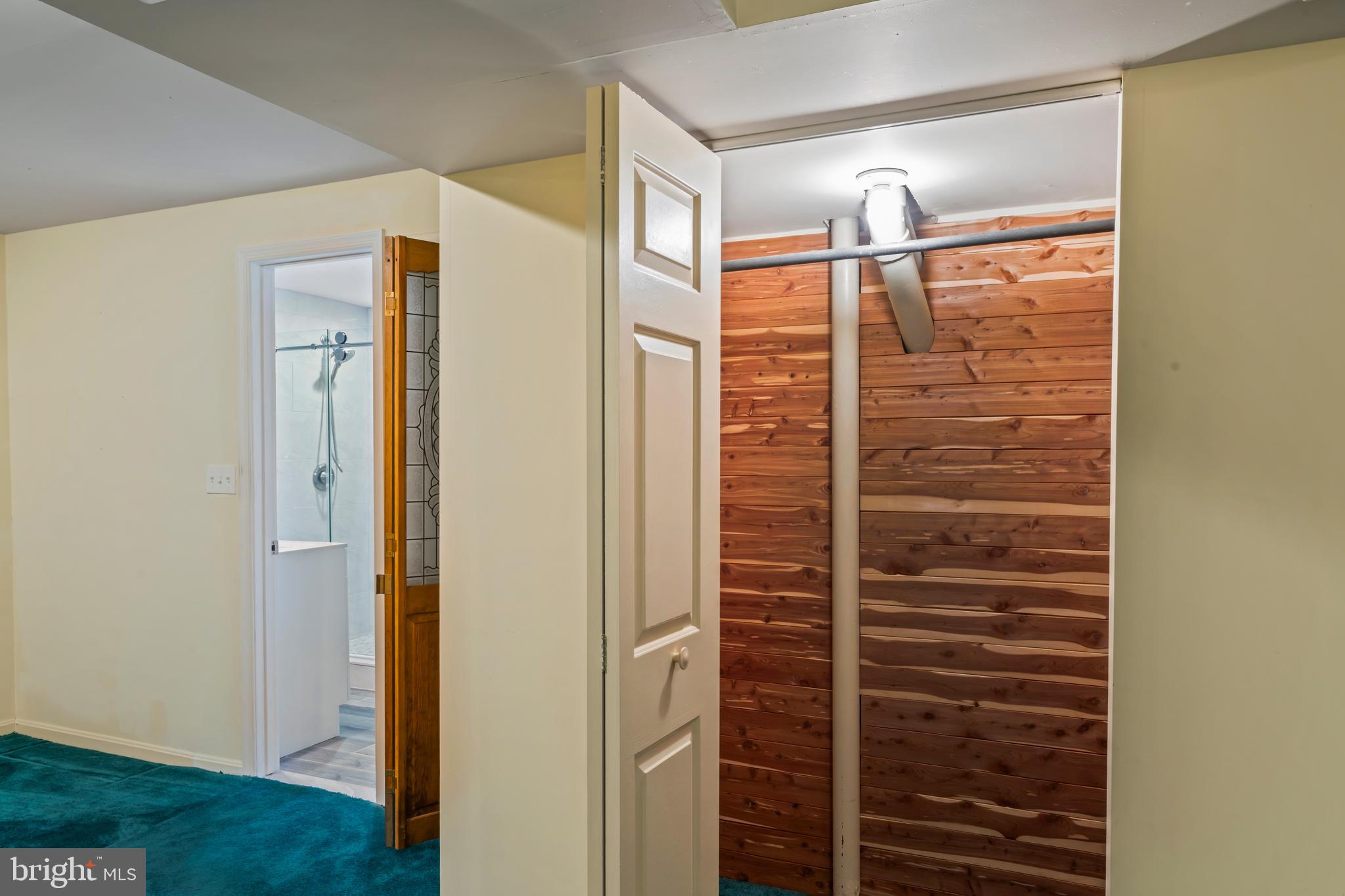 FRANKLIN FARM - Residential