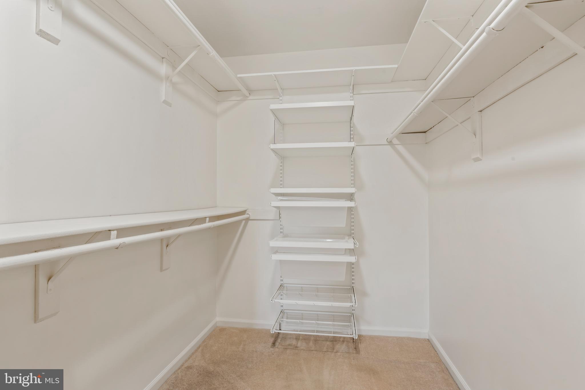 FRANKLIN FARM - Residential