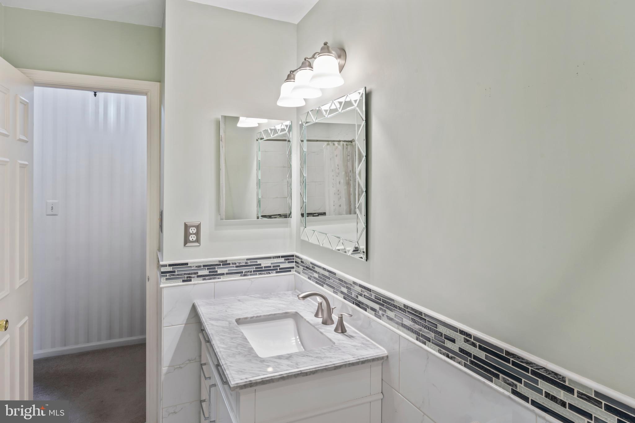 FRANKLIN FARM - Residential