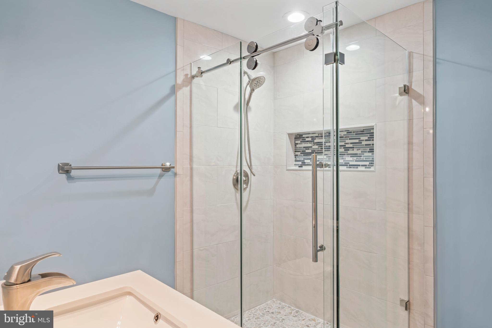 FRANKLIN FARM - Residential