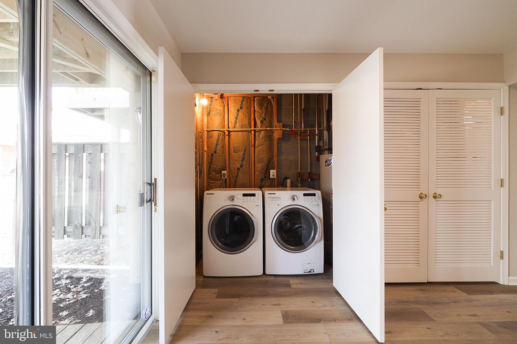 VILLAGE OF LONG REACH - Residential