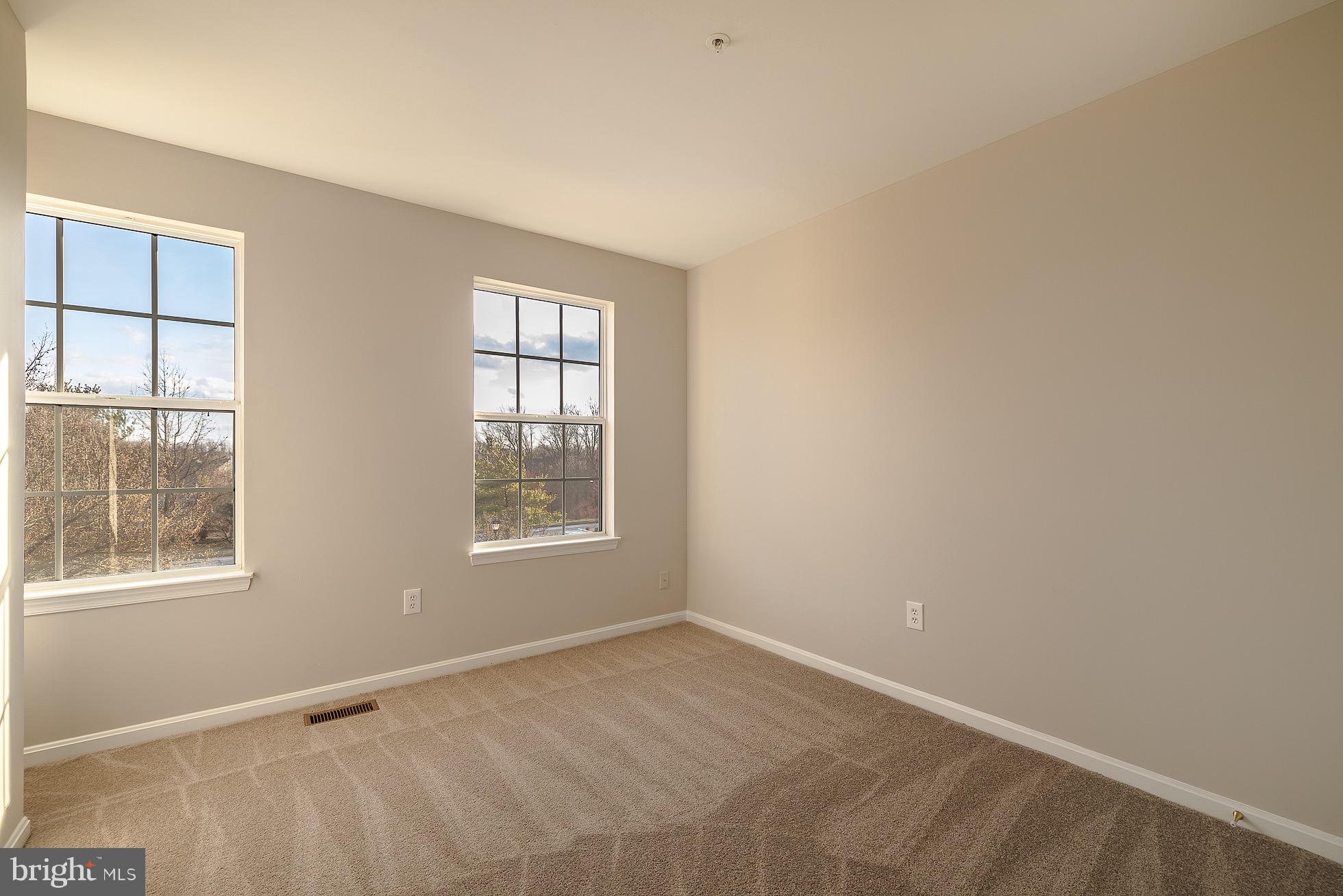 VILLAGE OF LONG REACH - Residential