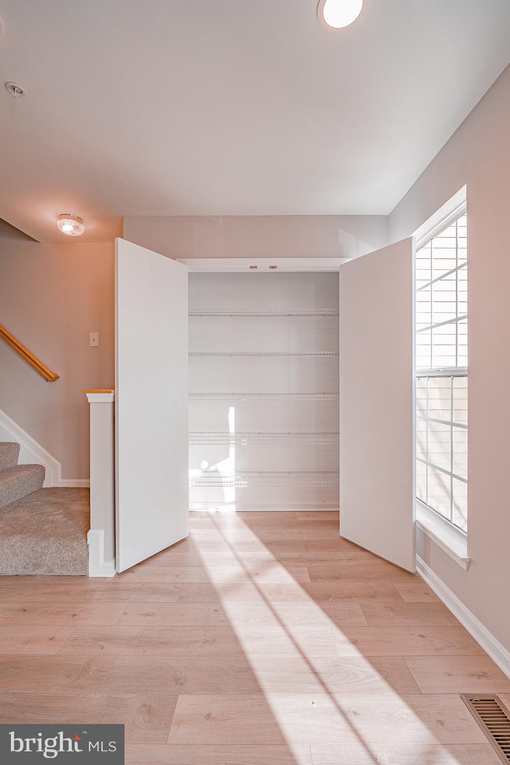 VILLAGE OF LONG REACH - Residential