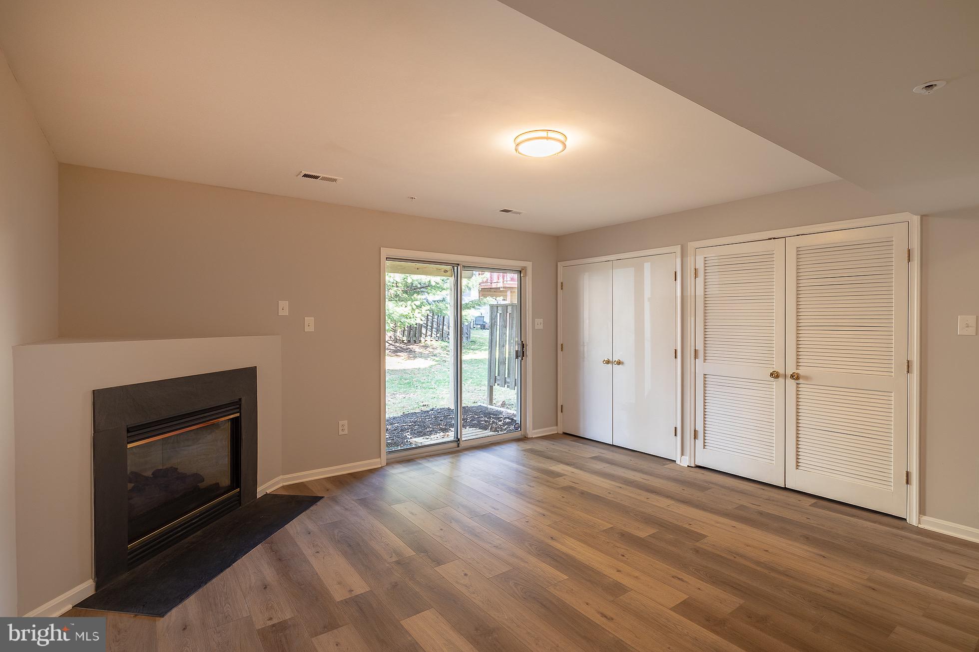 VILLAGE OF LONG REACH - Residential