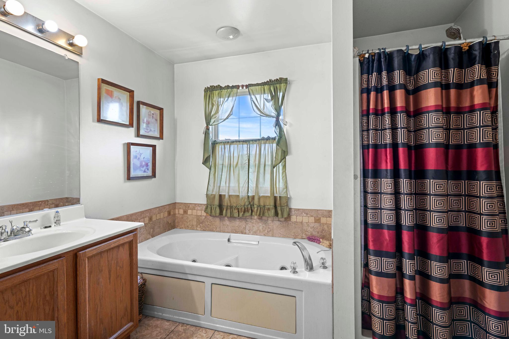 COLUMBIA BEACH - Residential