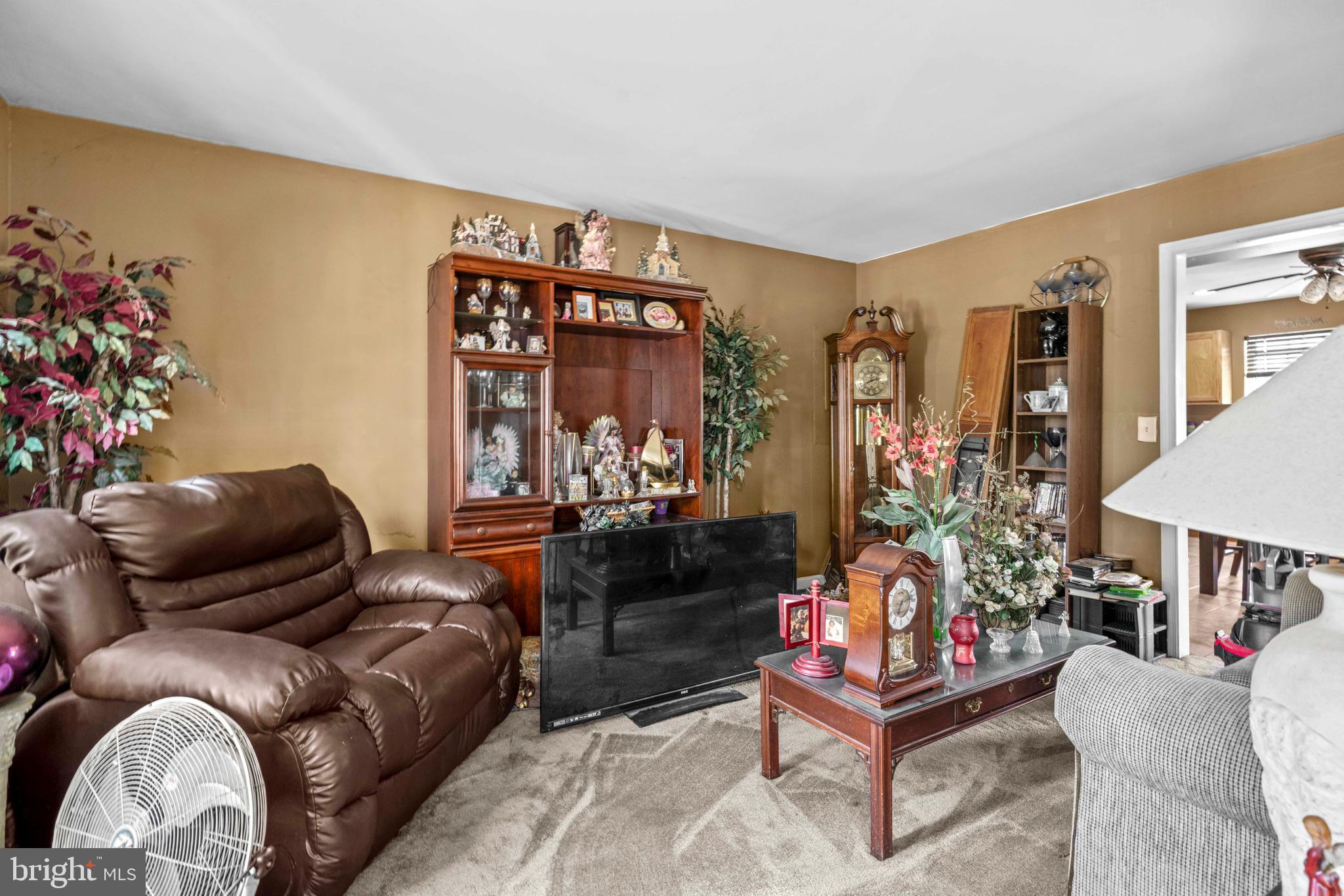 COLUMBIA BEACH - Residential