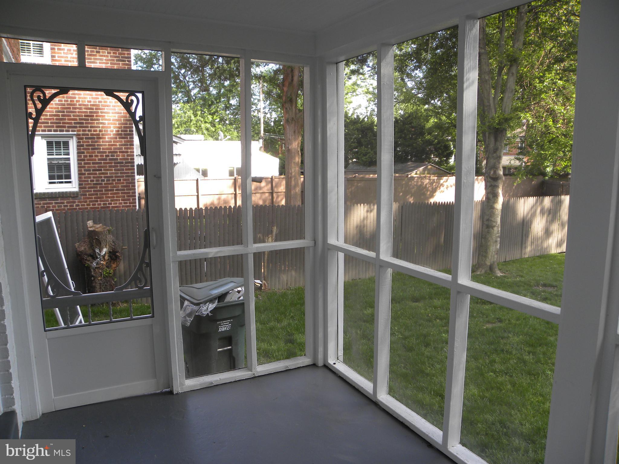 ROSEMONT - Residential Lease