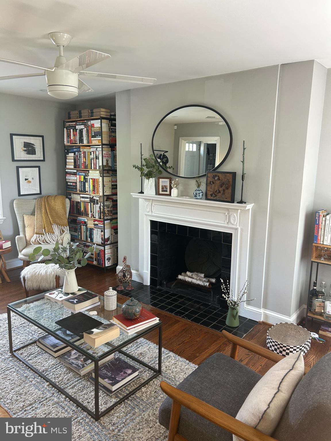 ROSEMONT - Residential Lease