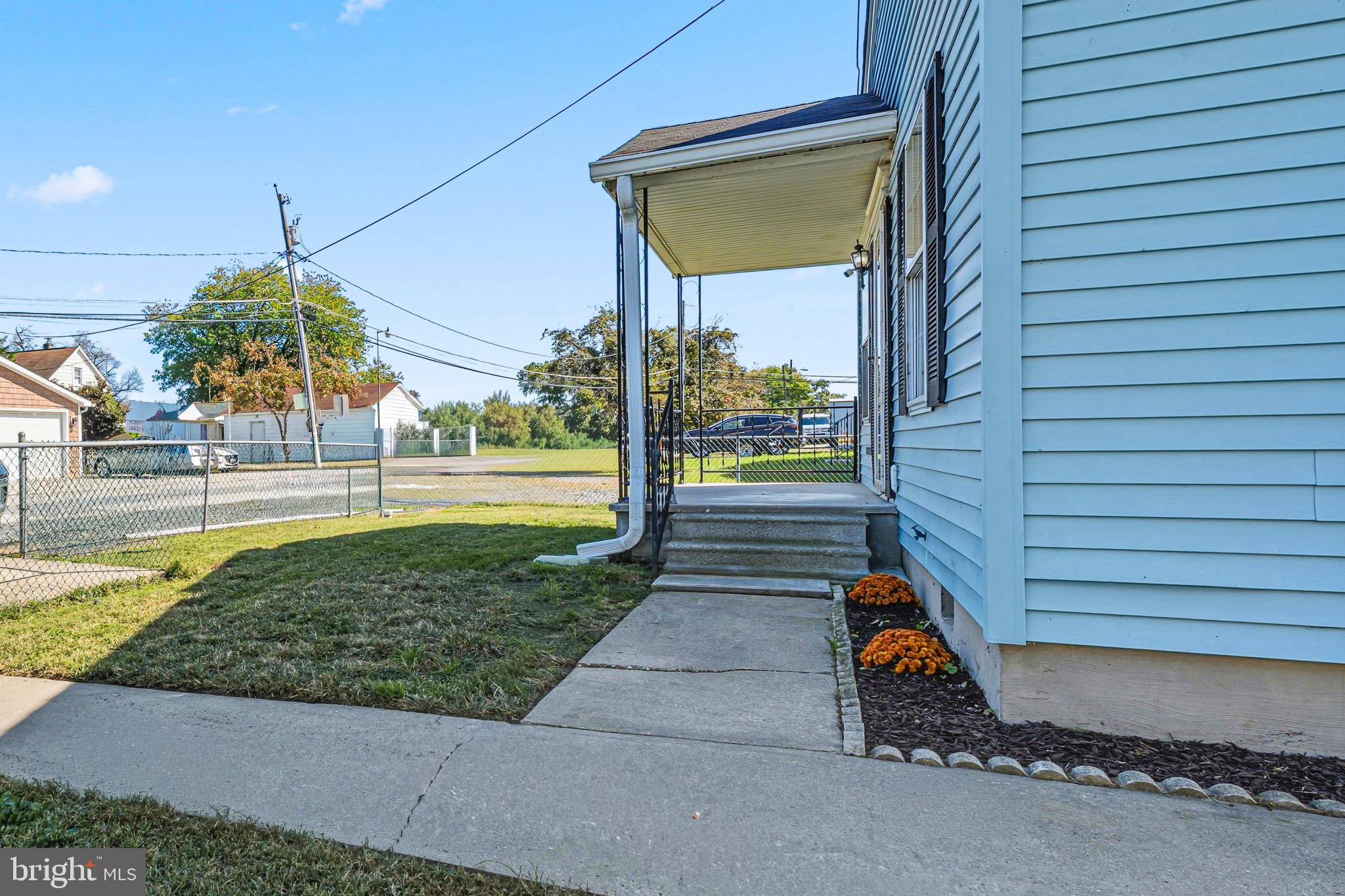 GLENHURST - Residential Lease