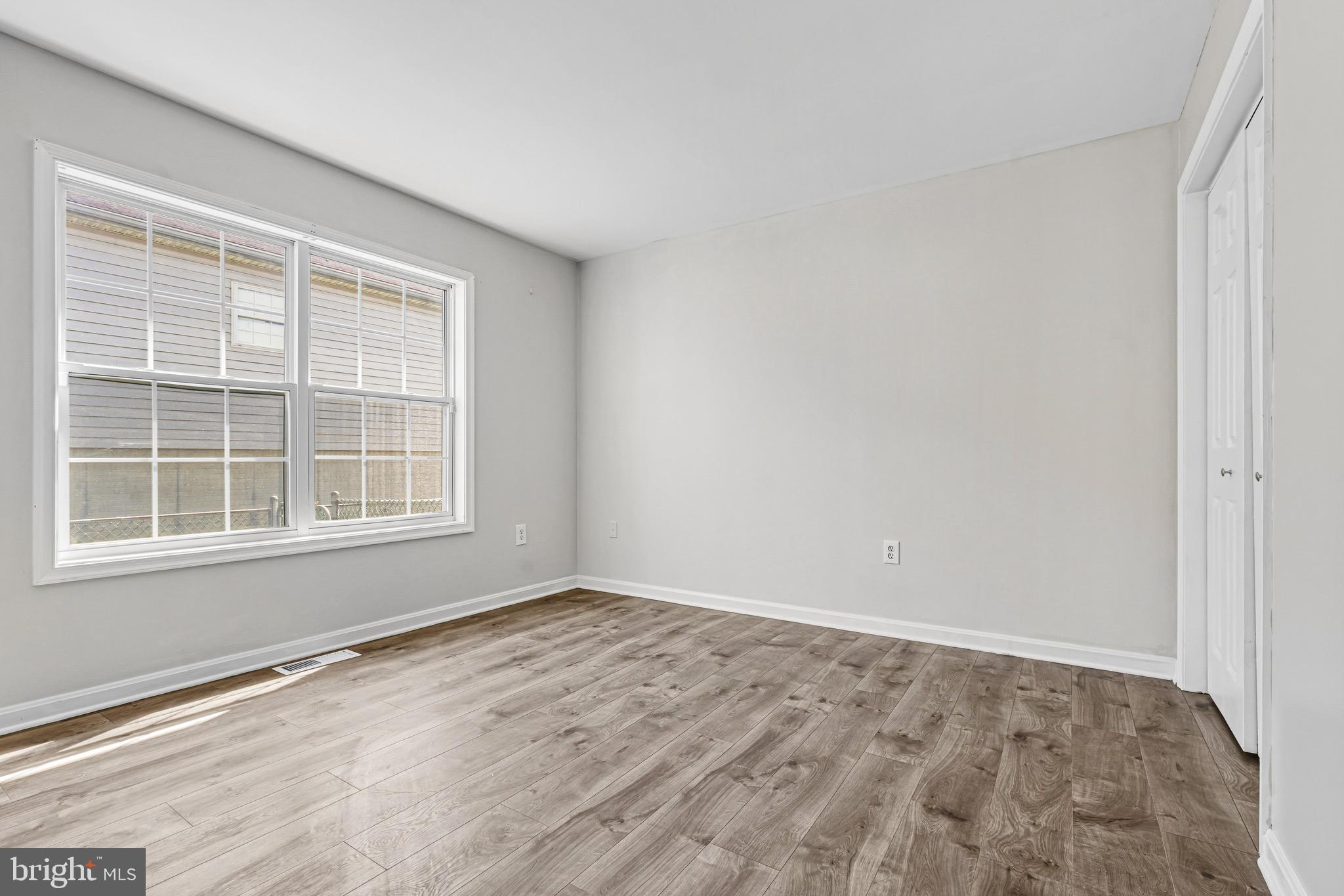 GLENHURST - Residential Lease