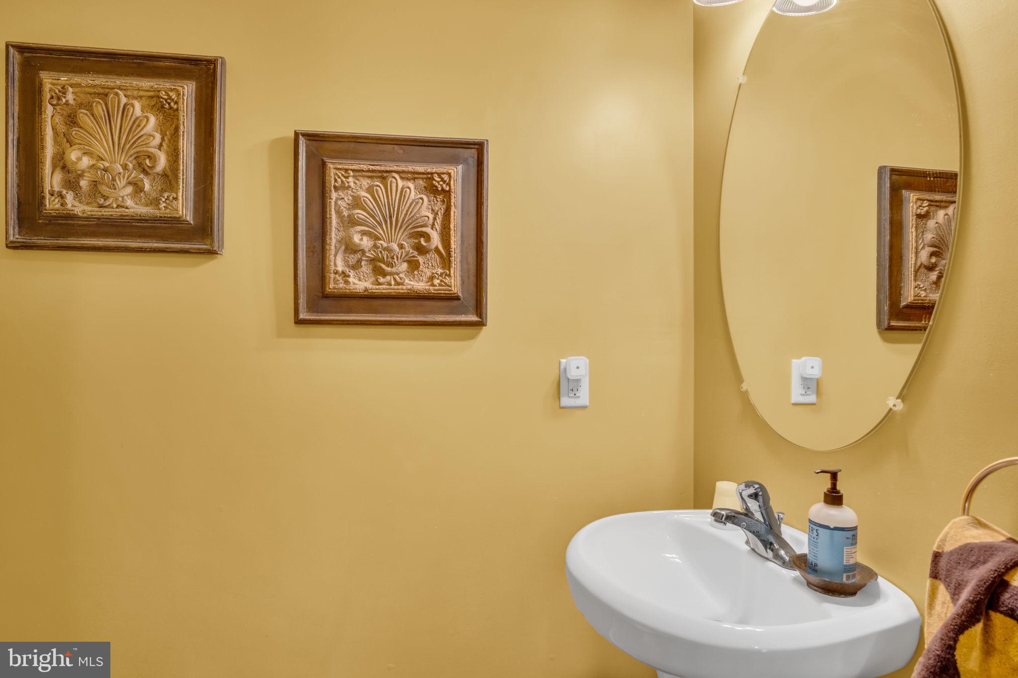 COURTYARDS - Residential