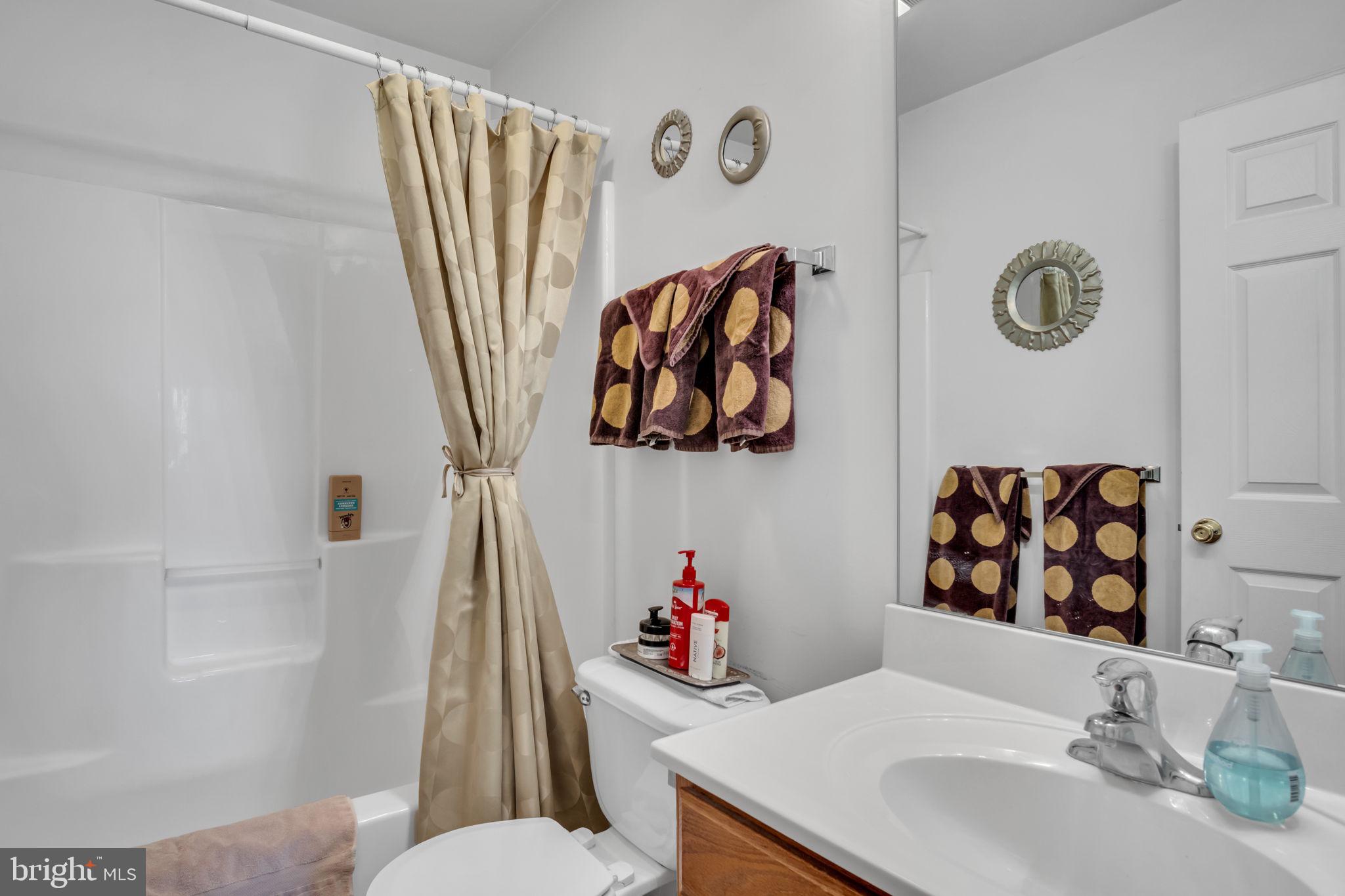 COURTYARDS - Residential