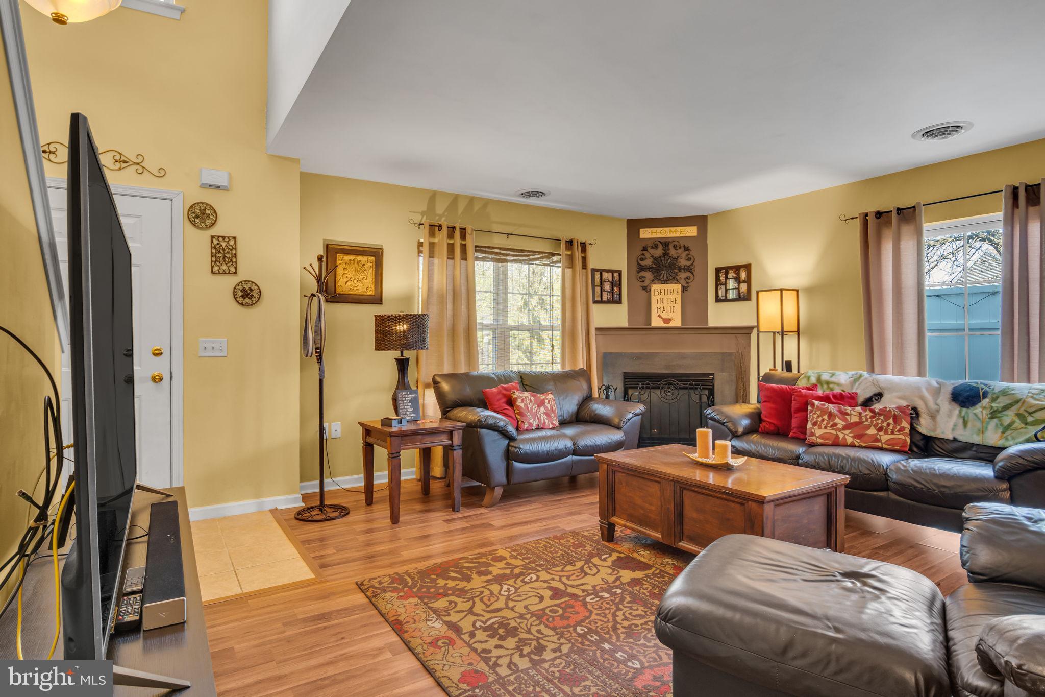 COURTYARDS - Residential