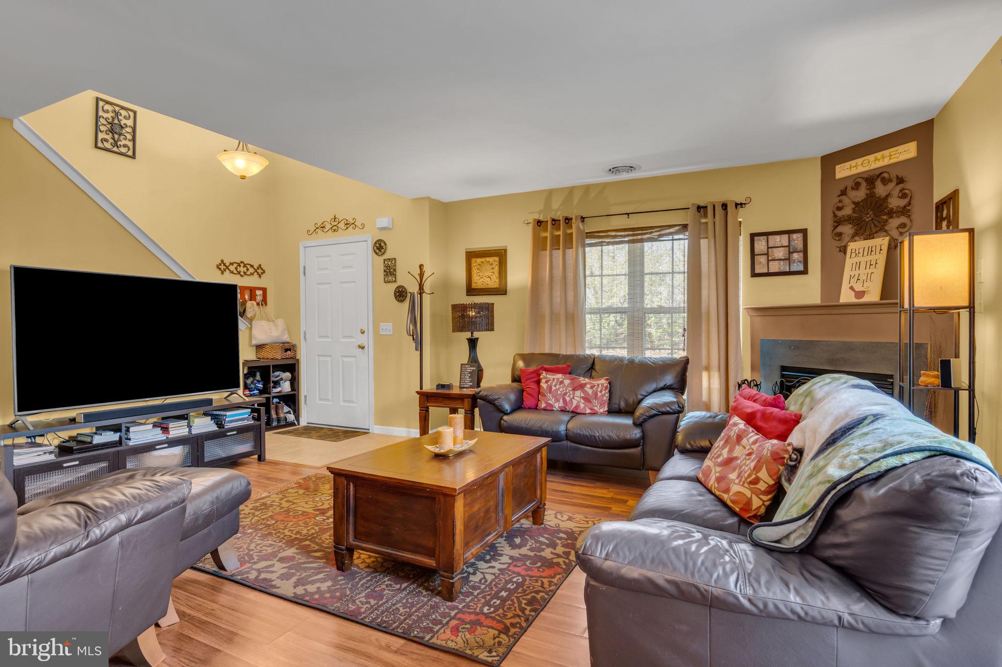 COURTYARDS - Residential