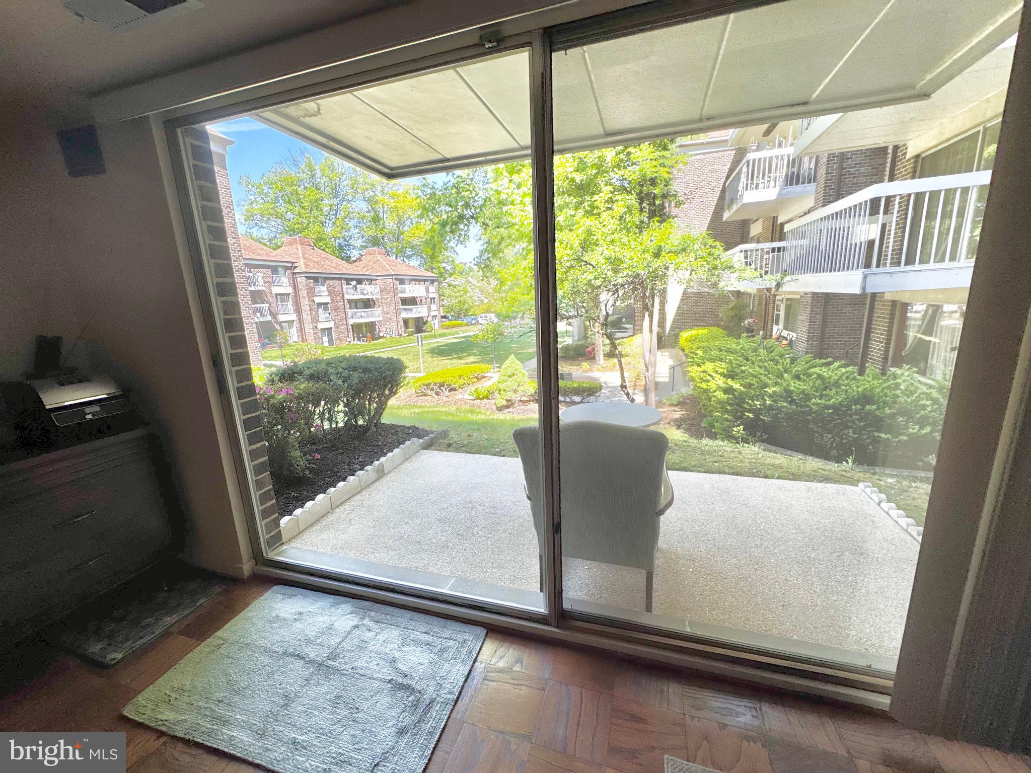 3238 HEWITT AVENUE 5-1B