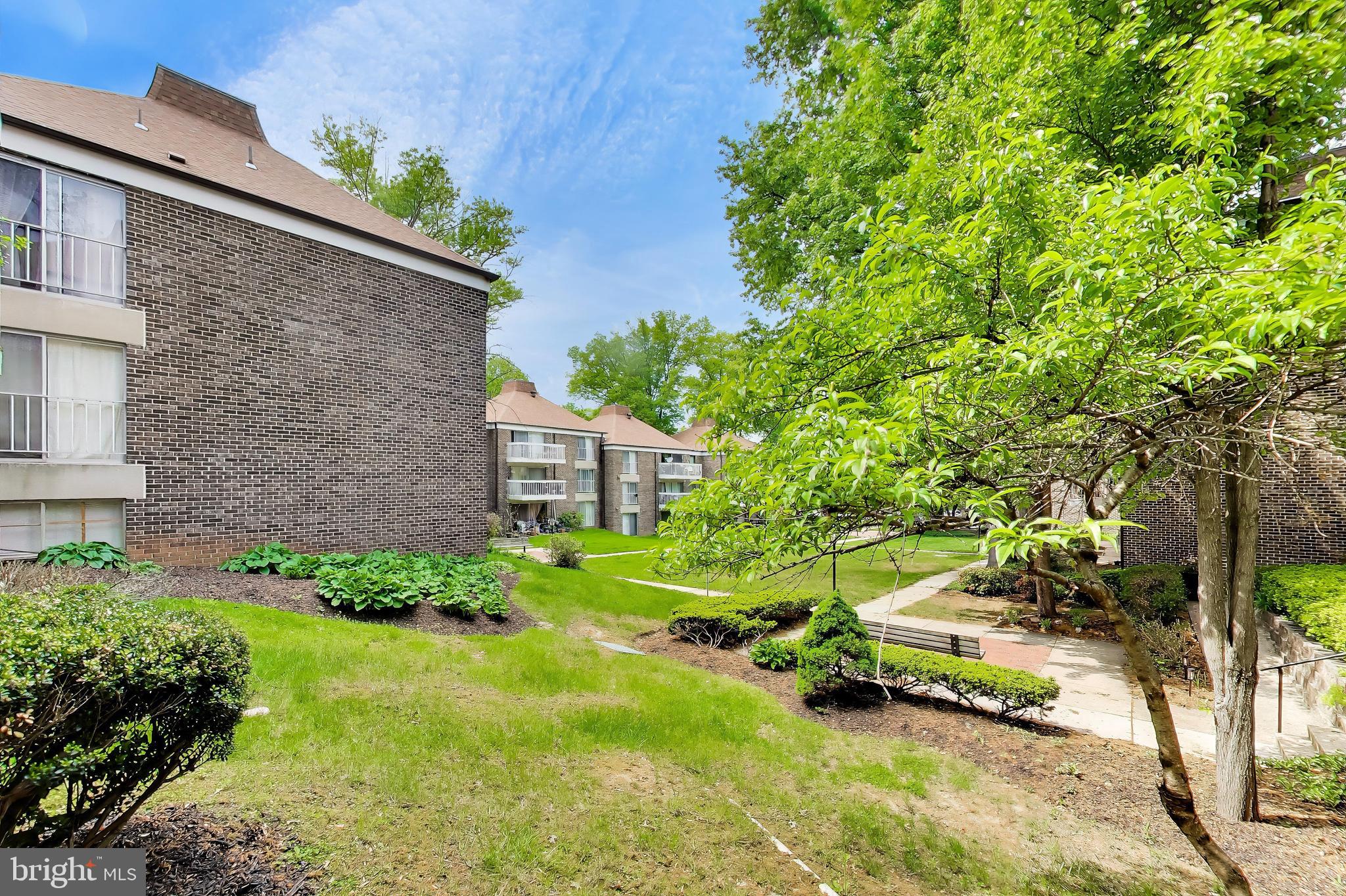 WESTCHESTER WEST - Residential