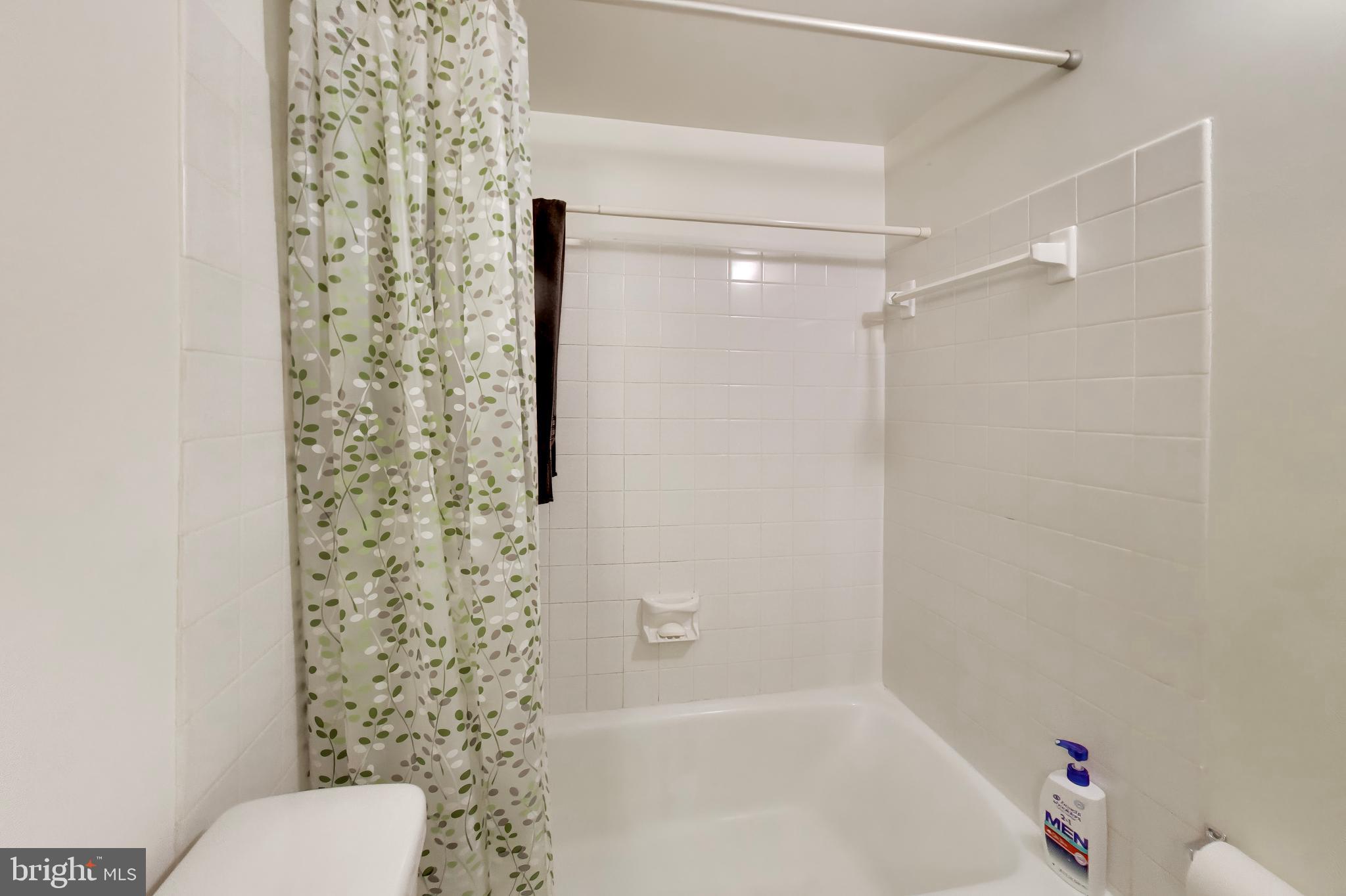 WESTCHESTER WEST - Residential