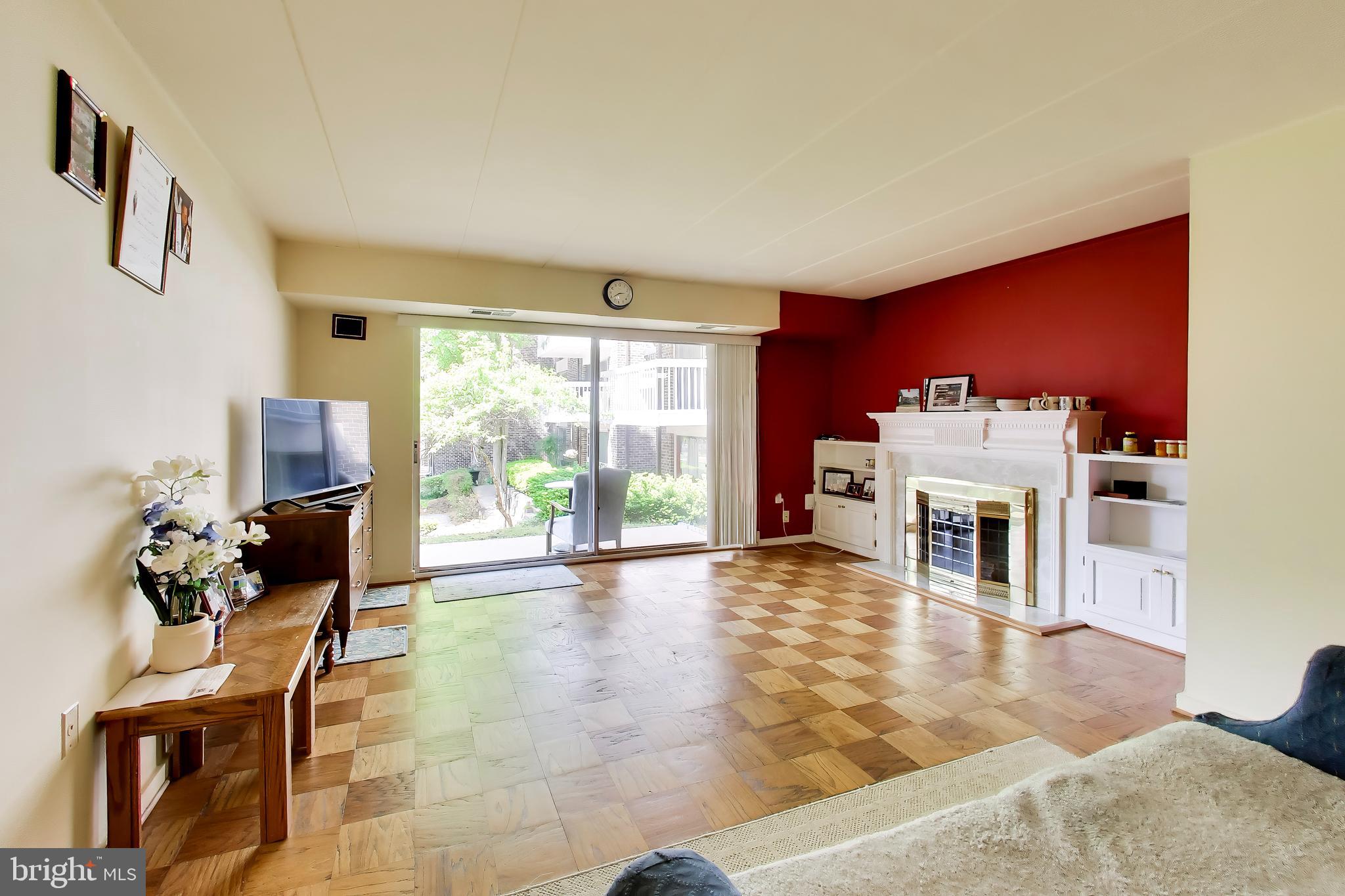 WESTCHESTER WEST - Residential