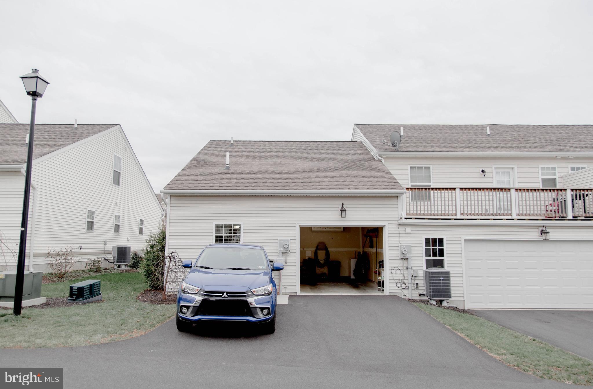 SUMMERFIELD - Residential