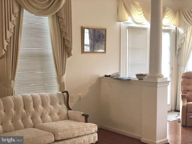 CAMERON GROVE - Residential