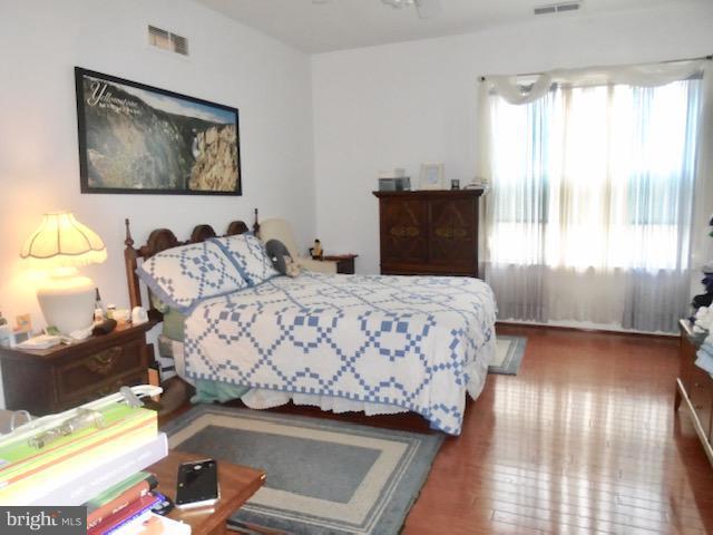 CAMERON GROVE - Residential