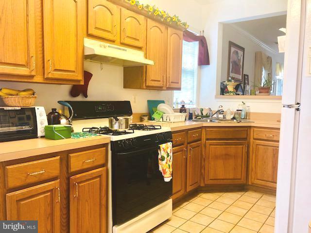 CAMERON GROVE - Residential