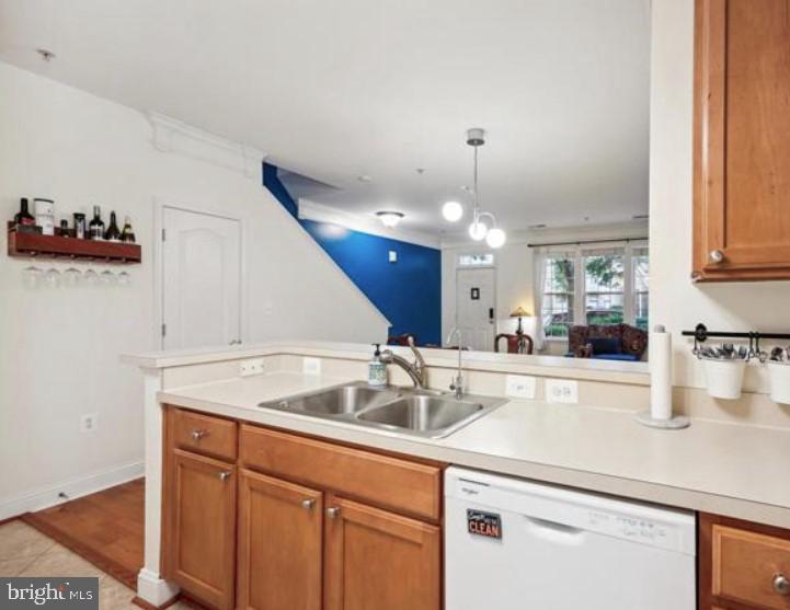 KENTLANDS - Residential Lease