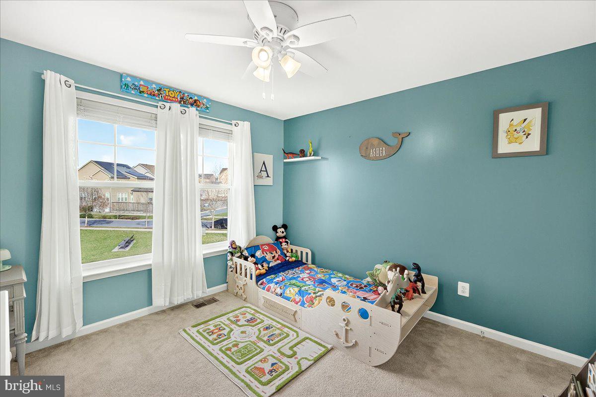 TALLYN RIDGE - Residential