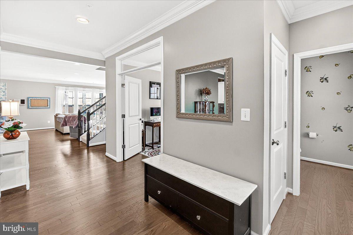 TALLYN RIDGE - Residential