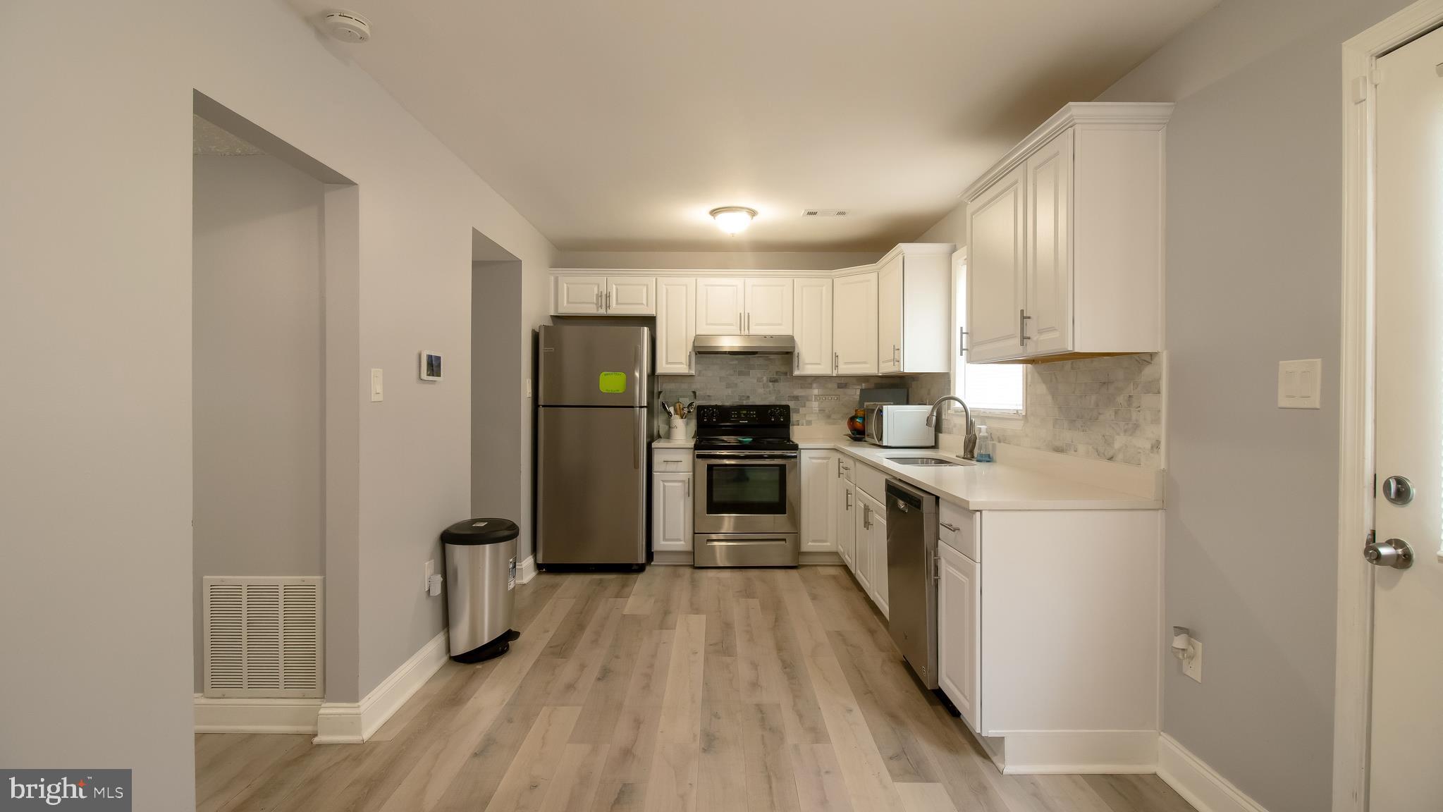 LANCASTER / WESTLAKE VILLAGE - Residential