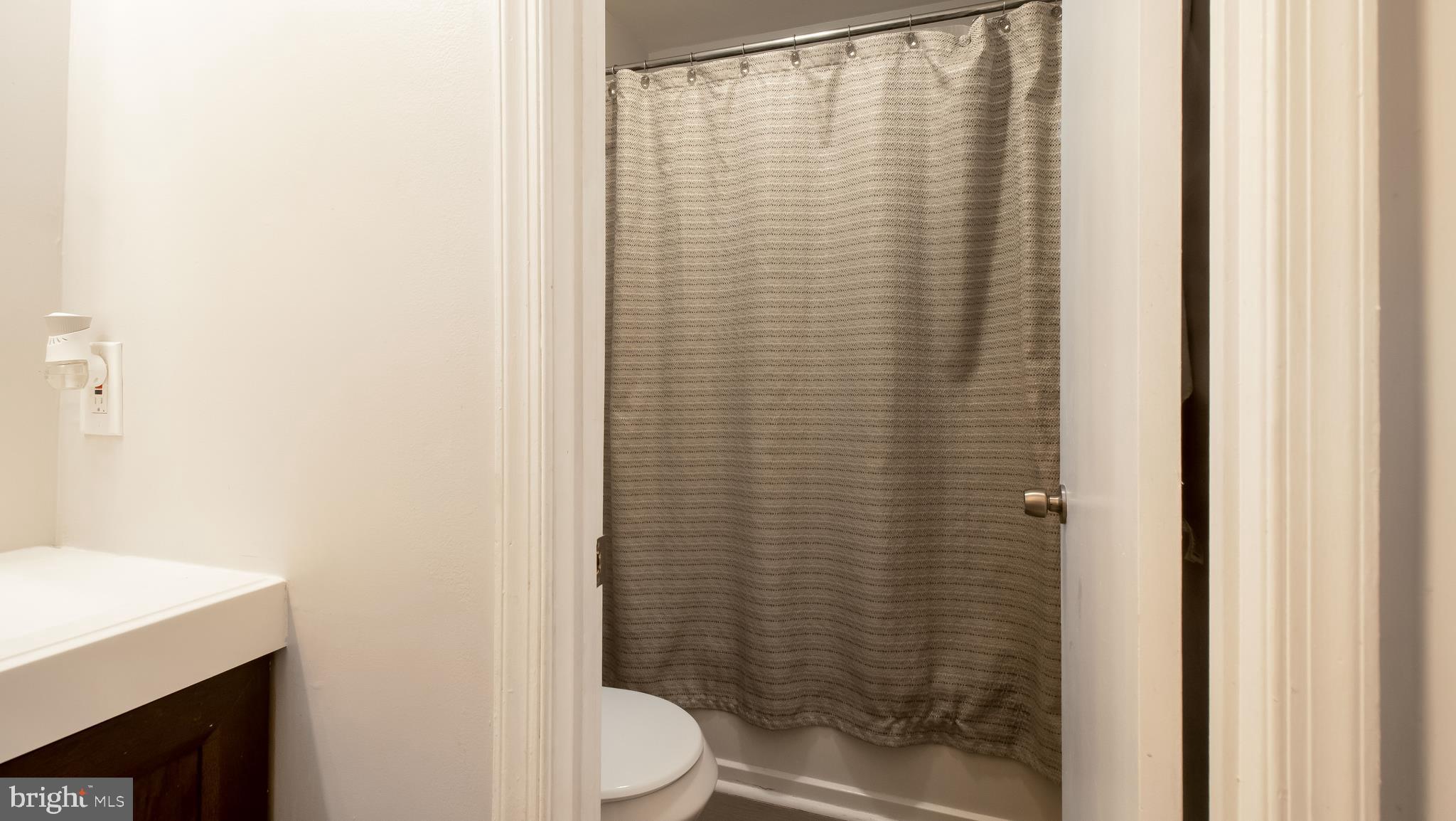 LANCASTER / WESTLAKE VILLAGE - Residential