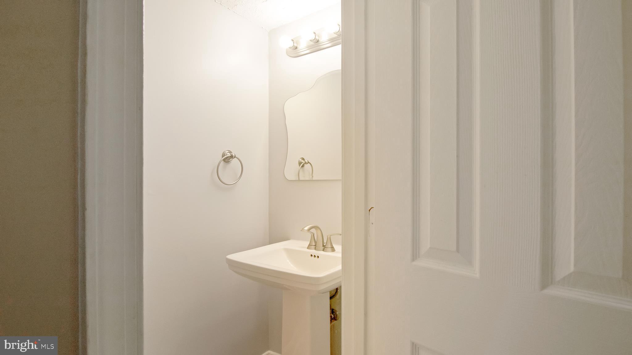 LANCASTER / WESTLAKE VILLAGE - Residential