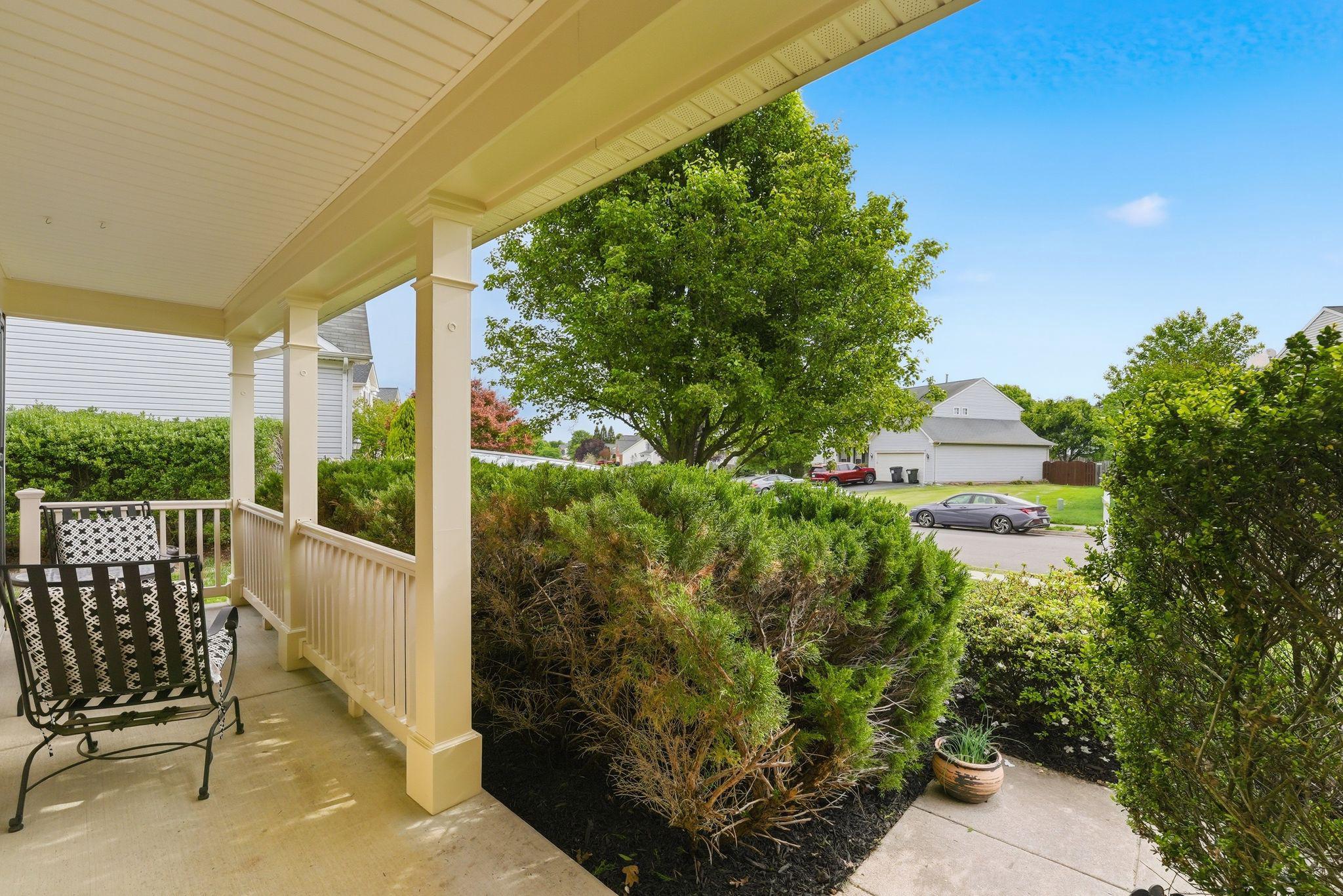 GREEN MEADOWS - Residential