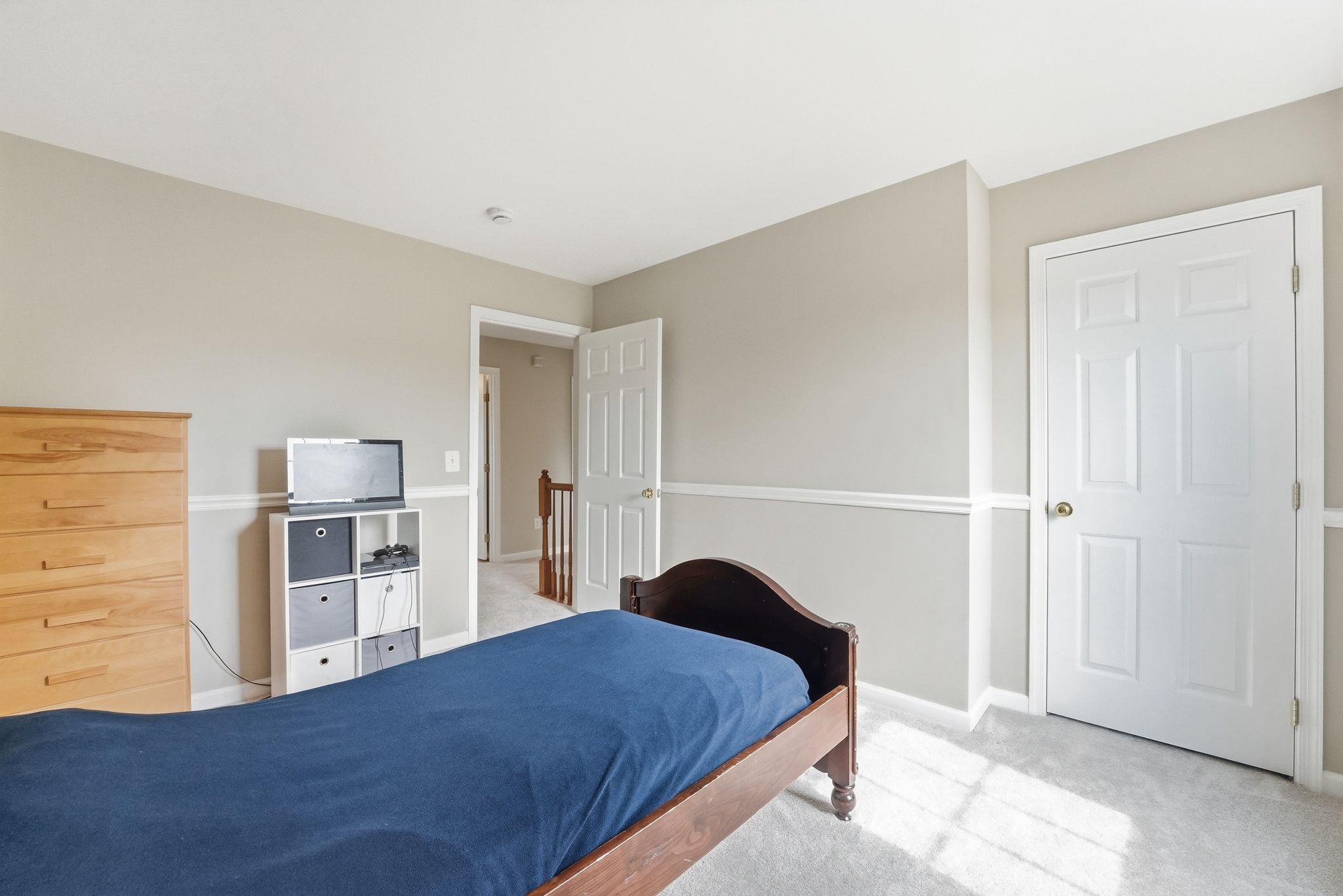 GREEN MEADOWS - Residential
