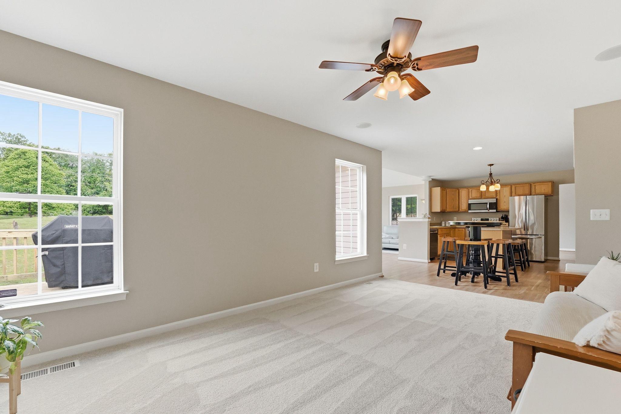 GREEN MEADOWS - Residential