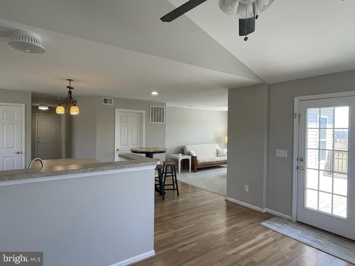 GREEN MEADOWS - Residential