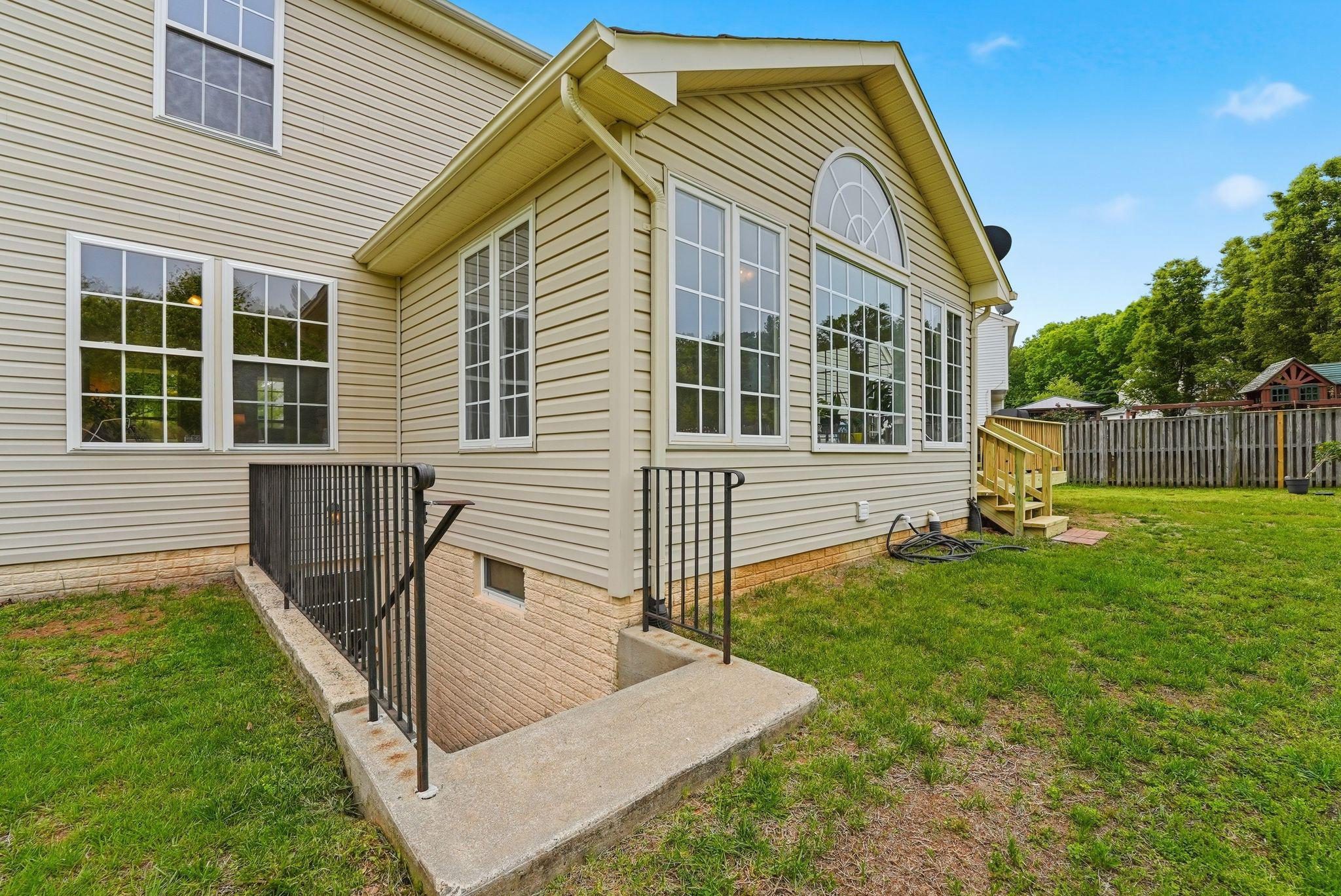 GREEN MEADOWS - Residential