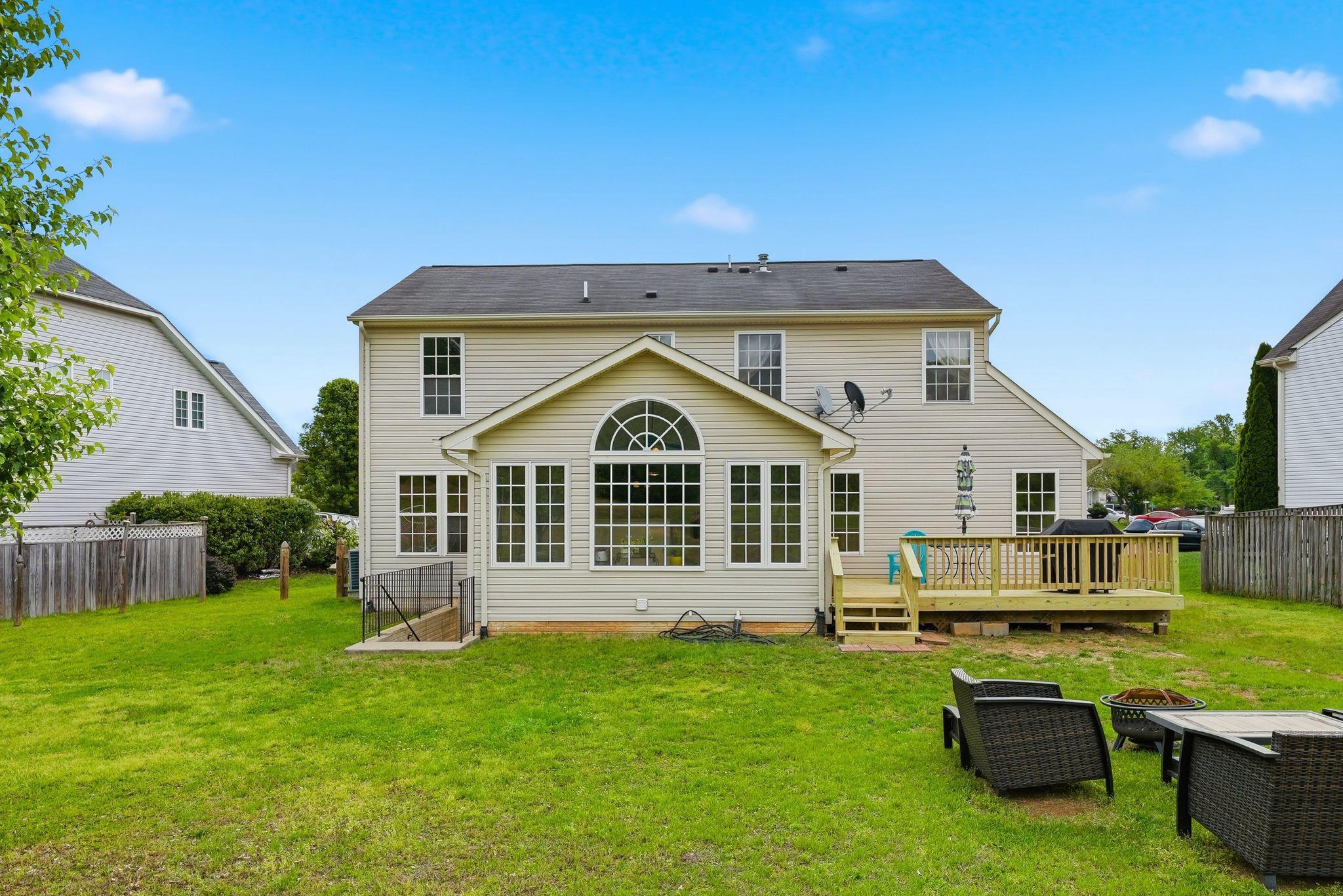 GREEN MEADOWS - Residential