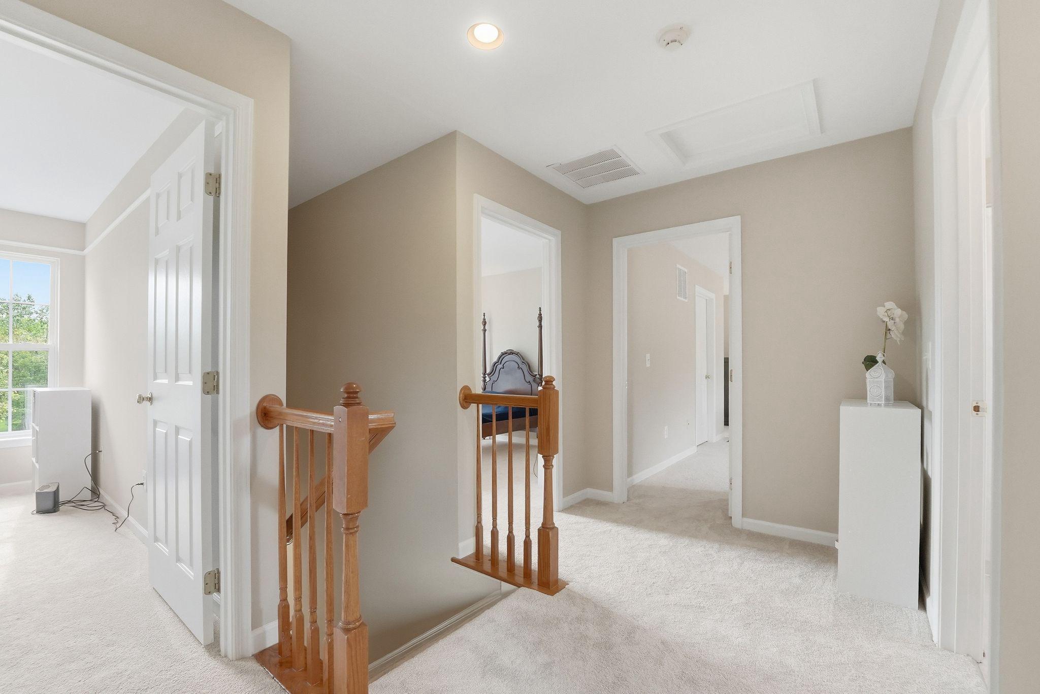 GREEN MEADOWS - Residential