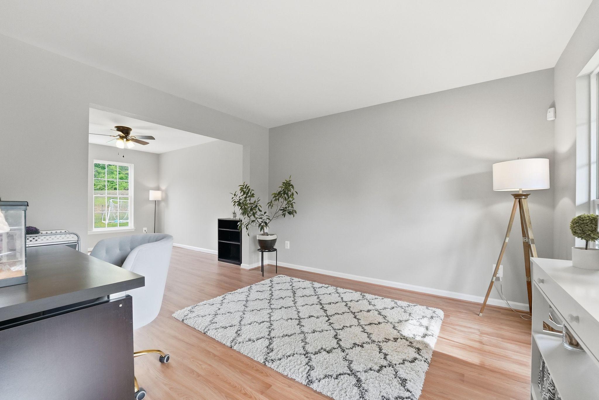 GREEN MEADOWS - Residential