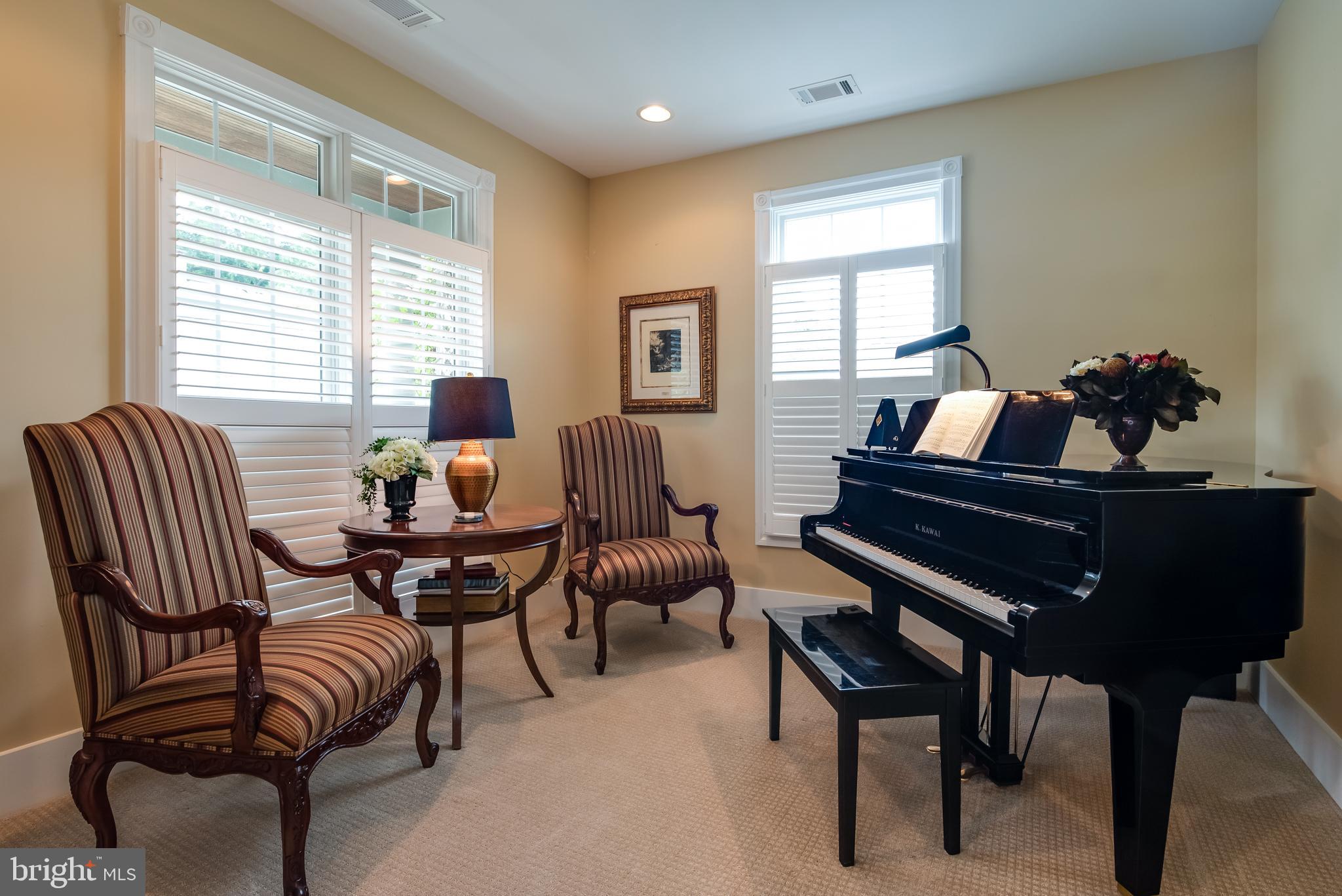 EASTPORT - Residential